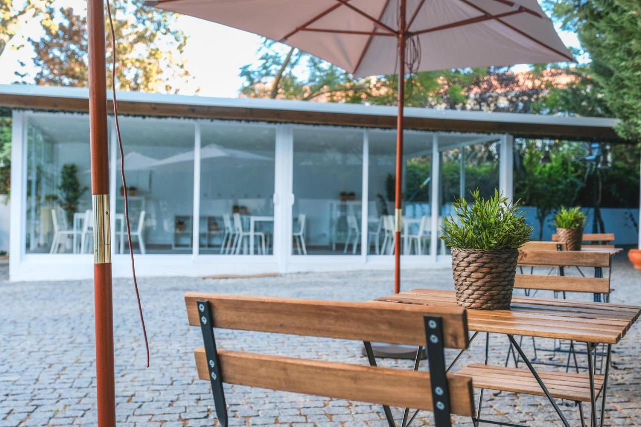 4U Lisbon VI Guesthouse Airport 외부 사진