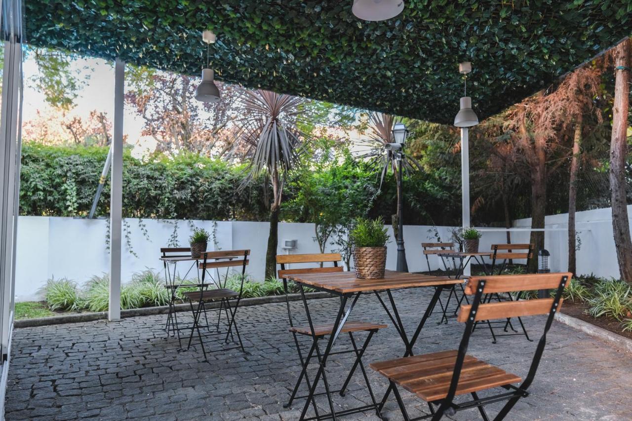 4U Lisbon VI Guesthouse Airport 외부 사진